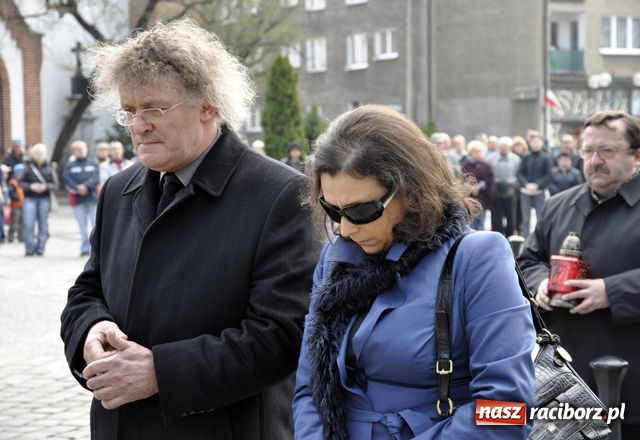 Zdjęcie w galerii na portalu naszraciborz.pl: Oddali cześć ofiarom katastrofy  wiadomości z regionu