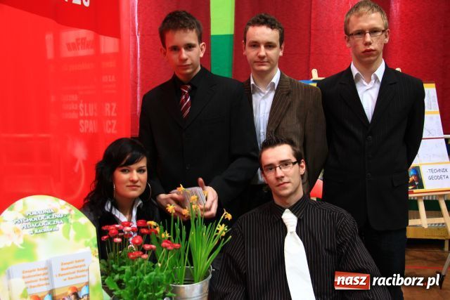 Zdjęcie w galerii na portalu naszraciborz.pl: Moda na kucharzy i informatyków wiadomości z regionu