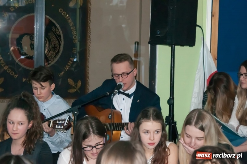 Zdjęcie w galerii na portalu naszraciborz.pl: Wieczorek poetycki poświęcony Żołnierzom Wyklętym za nami wiadomości z regionu