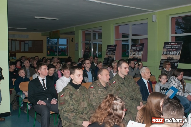 Zdjęcie w galerii na portalu naszraciborz.pl: Wieczorek poetycki poświęcony Żołnierzom Wyklętym za nami wiadomości z regionu