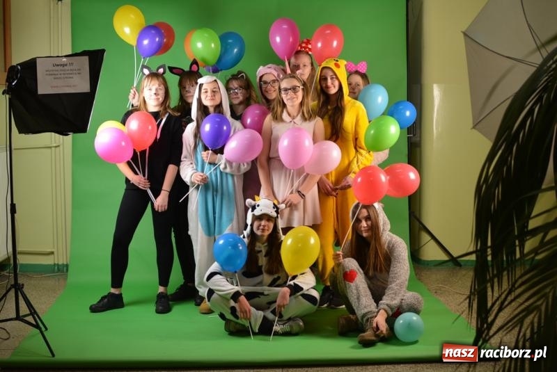 Zdjęcie w galerii na portalu naszraciborz.pl: Dzień otwarty w raciborskiej Czwórce  wiadomości z regionu