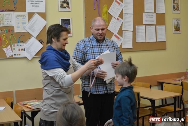 Zdjęcie w galerii na portalu naszraciborz.pl: Dzień otwarty w raciborskiej Czwórce  wiadomości z regionu