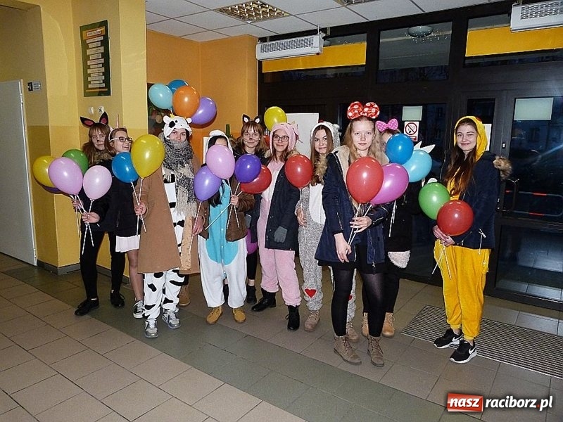 Zdjęcie w galerii na portalu naszraciborz.pl: Dzień otwarty w raciborskiej Czwórce  wiadomości z regionu