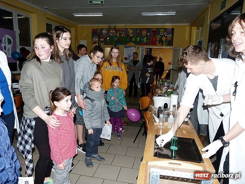 Zdjęcie w galerii na portalu naszraciborz.pl: Dzień otwarty w raciborskiej Czwórce  wiadomości z regionu