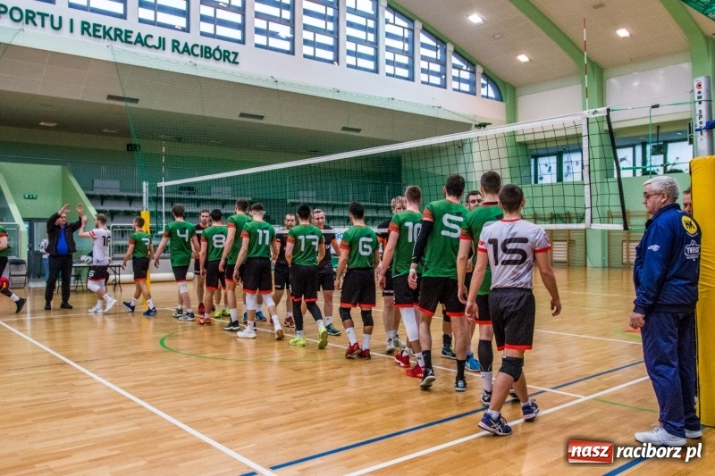 Zdjęcie w galerii na portalu naszraciborz.pl: Siatkówka. Gwiazda Tarnowskie Góry lepsza od Rafako wiadomości z regionu