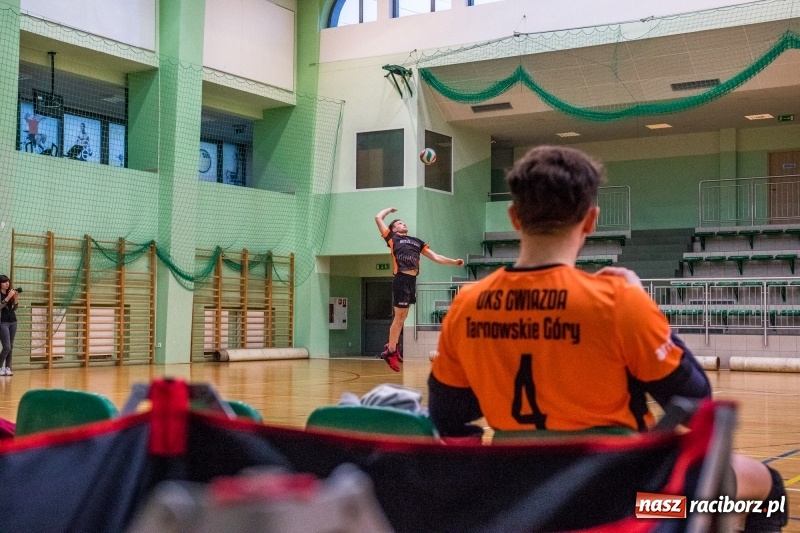Zdjęcie w galerii na portalu naszraciborz.pl: Siatkówka. Gwiazda Tarnowskie Góry lepsza od Rafako wiadomości z regionu