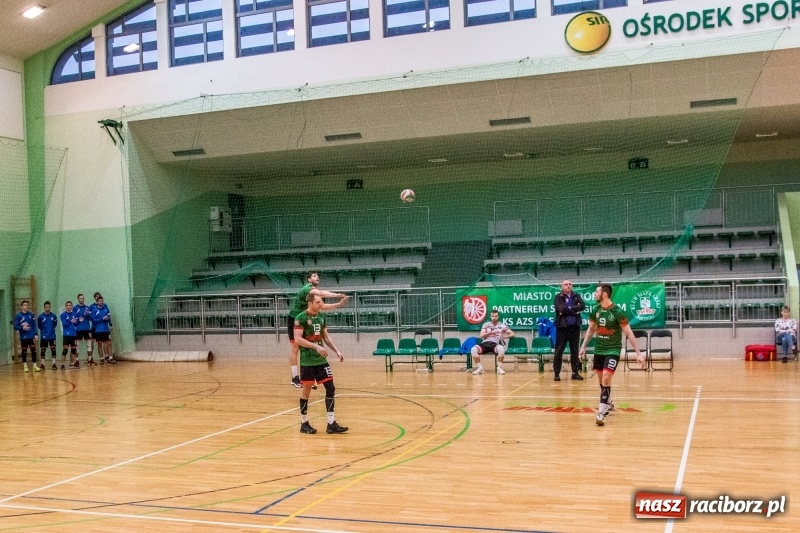 Zdjęcie w galerii na portalu naszraciborz.pl: Siatkówka. Gwiazda Tarnowskie Góry lepsza od Rafako wiadomości z regionu