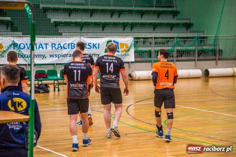 Zdjęcie w galerii na portalu naszraciborz.pl: Siatkówka. Gwiazda Tarnowskie Góry lepsza od Rafako wiadomości z regionu