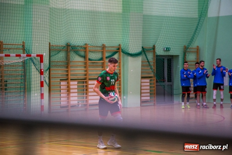 Zdjęcie w galerii na portalu naszraciborz.pl: Siatkówka. Gwiazda Tarnowskie Góry lepsza od Rafako wiadomości z regionu