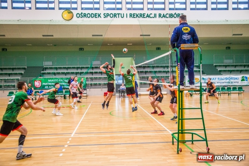 Zdjęcie w galerii na portalu naszraciborz.pl: Siatkówka. Gwiazda Tarnowskie Góry lepsza od Rafako wiadomości z regionu