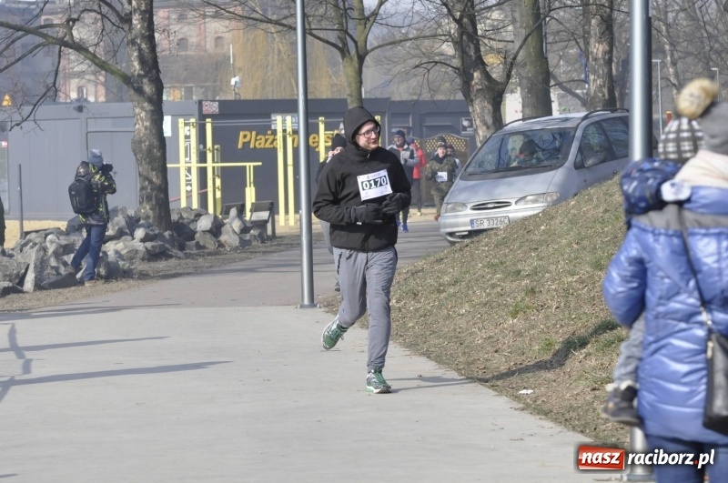 Zdjęcie w galerii na portalu naszraciborz.pl: Tropem Wilczym. Bieg Pamięci Żołnierzy Wyklętych w Raciborzu  wiadomości z regionu