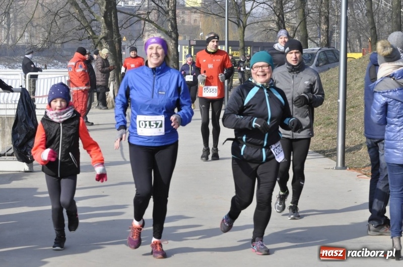 Zdjęcie w galerii na portalu naszraciborz.pl: Tropem Wilczym. Bieg Pamięci Żołnierzy Wyklętych w Raciborzu  wiadomości z regionu