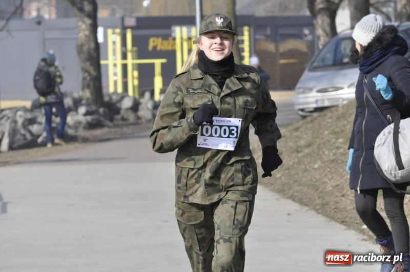 Zdjęcie w galerii na portalu naszraciborz.pl: Tropem Wilczym. Bieg Pamięci Żołnierzy Wyklętych w Raciborzu  wiadomości z regionu