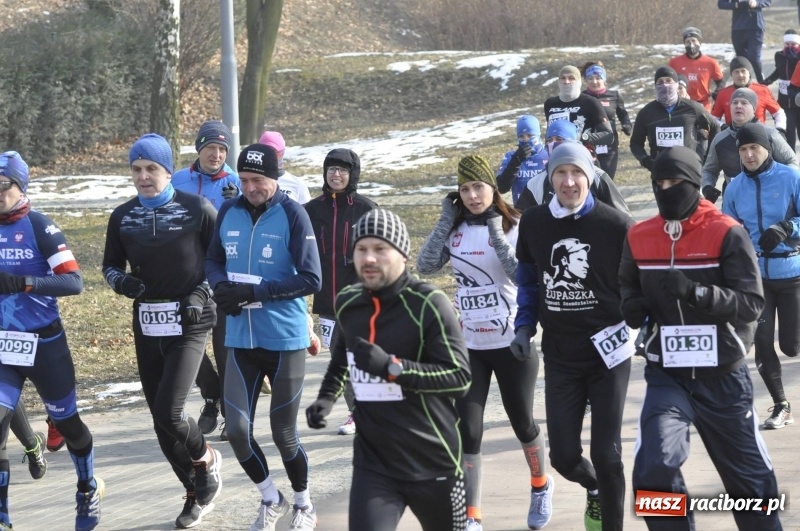 Zdjęcie w galerii na portalu naszraciborz.pl: Tropem Wilczym. Bieg Pamięci Żołnierzy Wyklętych w Raciborzu  wiadomości z regionu