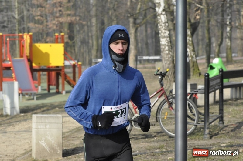 Zdjęcie w galerii na portalu naszraciborz.pl: Tropem Wilczym. Bieg Pamięci Żołnierzy Wyklętych w Raciborzu  wiadomości z regionu