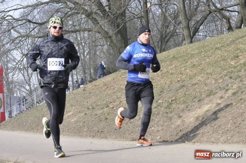 Zdjęcie w galerii na portalu naszraciborz.pl: Tropem Wilczym. Bieg Pamięci Żołnierzy Wyklętych w Raciborzu  wiadomości z regionu