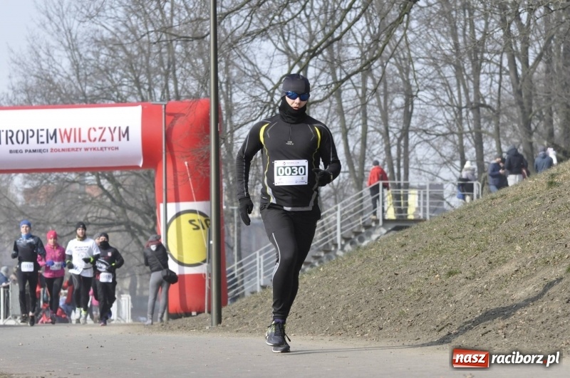 Zdjęcie w galerii na portalu naszraciborz.pl: Tropem Wilczym. Bieg Pamięci Żołnierzy Wyklętych w Raciborzu  wiadomości z regionu