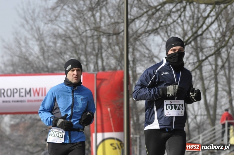 Zdjęcie w galerii na portalu naszraciborz.pl: Tropem Wilczym. Bieg Pamięci Żołnierzy Wyklętych w Raciborzu  wiadomości z regionu