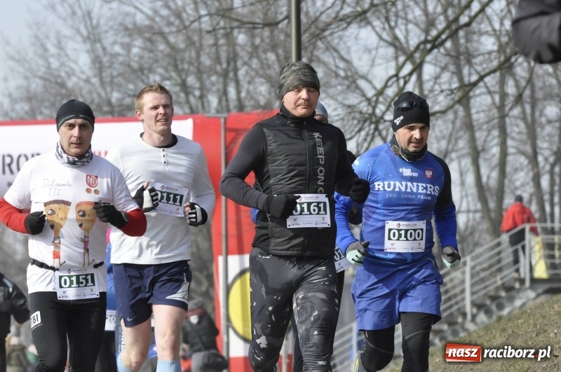 Zdjęcie w galerii na portalu naszraciborz.pl: Tropem Wilczym. Bieg Pamięci Żołnierzy Wyklętych w Raciborzu  wiadomości z regionu