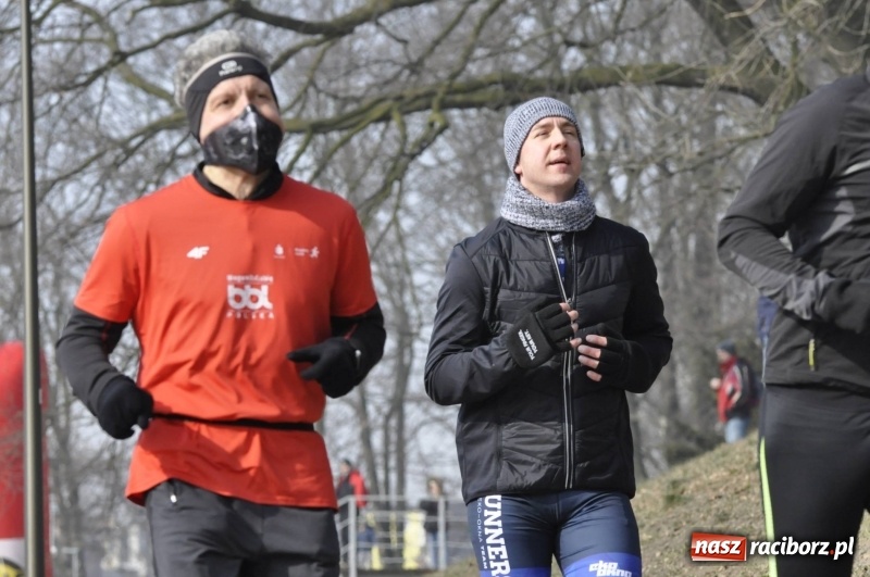 Zdjęcie w galerii na portalu naszraciborz.pl: Tropem Wilczym. Bieg Pamięci Żołnierzy Wyklętych w Raciborzu  wiadomości z regionu