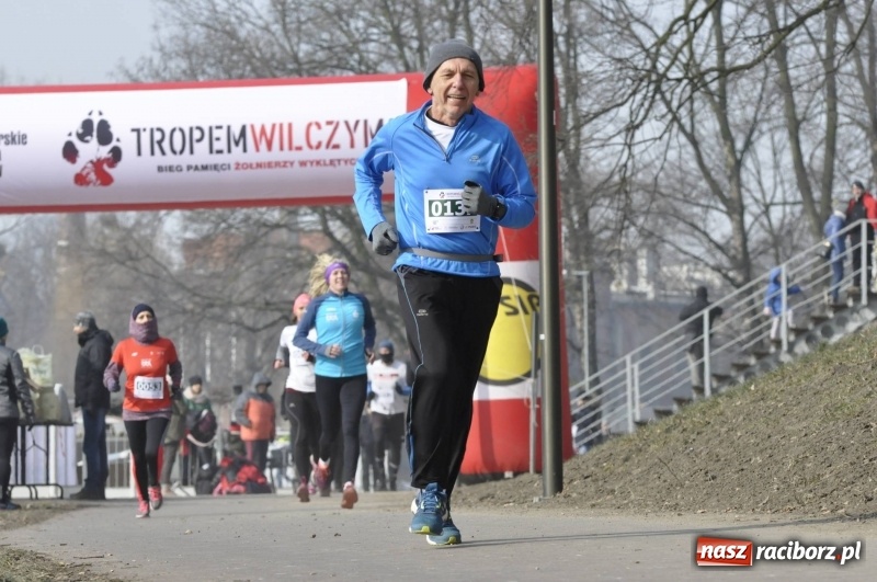 Zdjęcie w galerii na portalu naszraciborz.pl: Tropem Wilczym. Bieg Pamięci Żołnierzy Wyklętych w Raciborzu  wiadomości z regionu