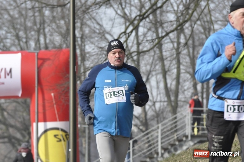 Zdjęcie w galerii na portalu naszraciborz.pl: Tropem Wilczym. Bieg Pamięci Żołnierzy Wyklętych w Raciborzu  wiadomości z regionu