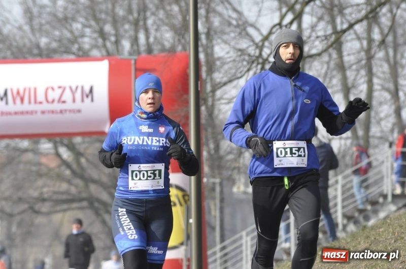 Zdjęcie w galerii na portalu naszraciborz.pl: Tropem Wilczym. Bieg Pamięci Żołnierzy Wyklętych w Raciborzu  wiadomości z regionu