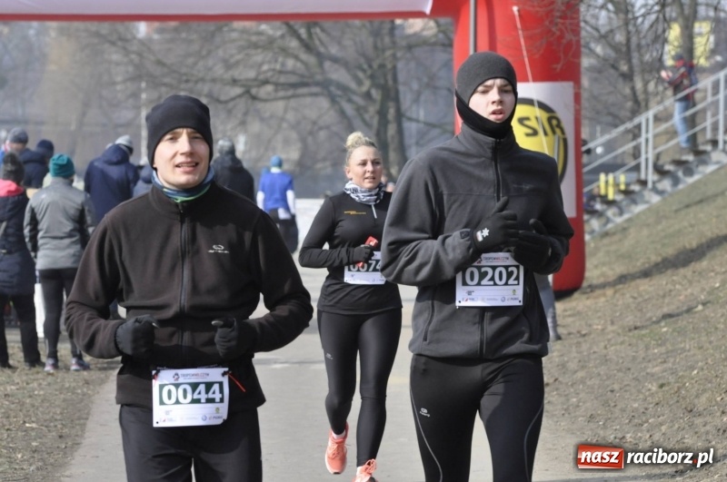 Zdjęcie w galerii na portalu naszraciborz.pl: Tropem Wilczym. Bieg Pamięci Żołnierzy Wyklętych w Raciborzu  wiadomości z regionu