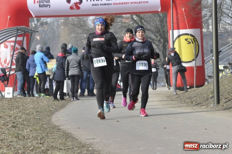 Zdjęcie w galerii na portalu naszraciborz.pl: Tropem Wilczym. Bieg Pamięci Żołnierzy Wyklętych w Raciborzu  wiadomości z regionu