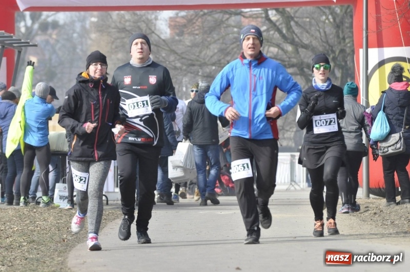 Zdjęcie w galerii na portalu naszraciborz.pl: Tropem Wilczym. Bieg Pamięci Żołnierzy Wyklętych w Raciborzu  wiadomości z regionu