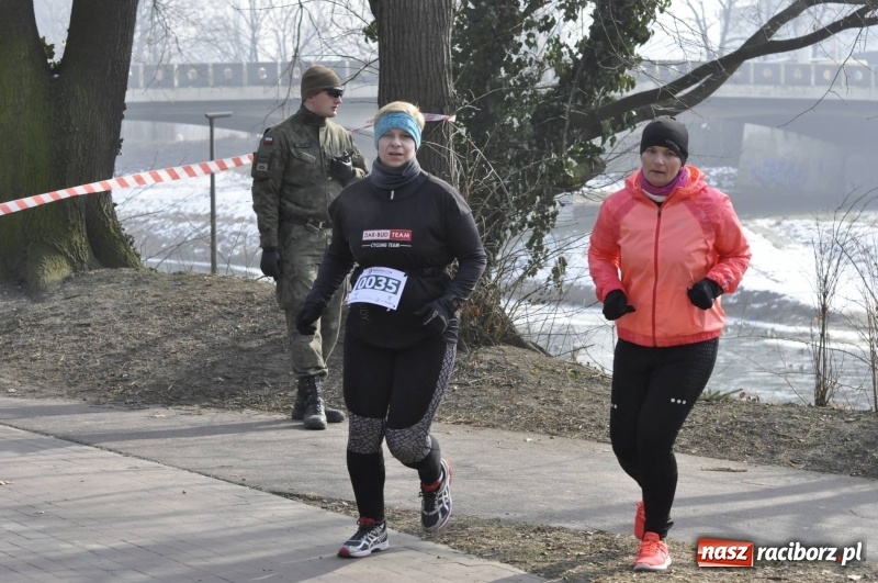 Zdjęcie w galerii na portalu naszraciborz.pl: Tropem Wilczym. Bieg Pamięci Żołnierzy Wyklętych w Raciborzu  wiadomości z regionu