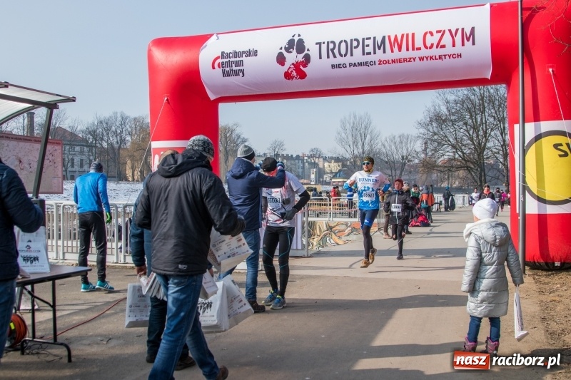 Zdjęcie w galerii na portalu naszraciborz.pl: Bieg wilczym tropem Racibórz 2018. FOTOREPORTAŻ  wiadomości z regionu