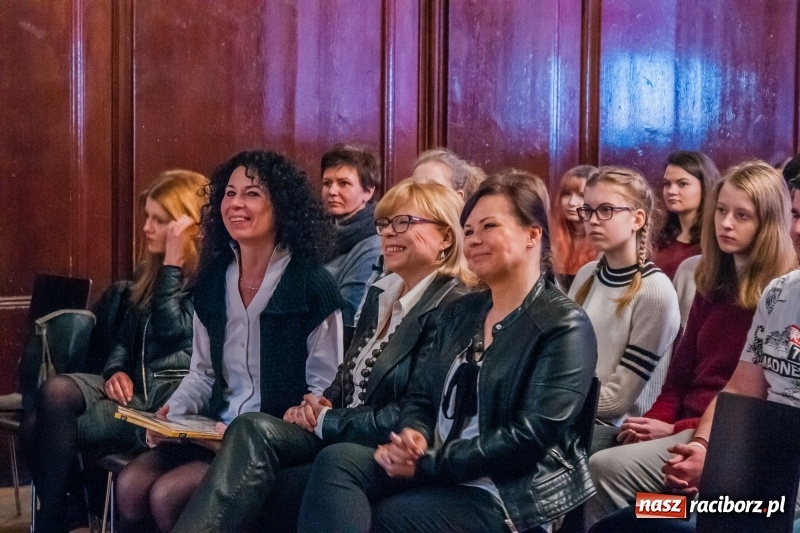 Zdjęcie w galerii na portalu naszraciborz.pl: Gabriela Lenartowicz: Liceum pozwoliło mi uwierzyć w siebie wiadomości z regionu