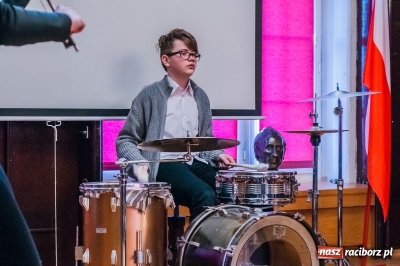 Zdjęcie w galerii na portalu naszraciborz.pl: Gabriela Lenartowicz: Liceum pozwoliło mi uwierzyć w siebie wiadomości z regionu