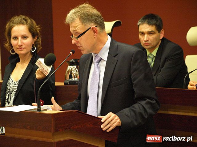 Zdjęcie w galerii na portalu naszraciborz.pl: Koniec świata zdominował sesję wiadomości z regionu