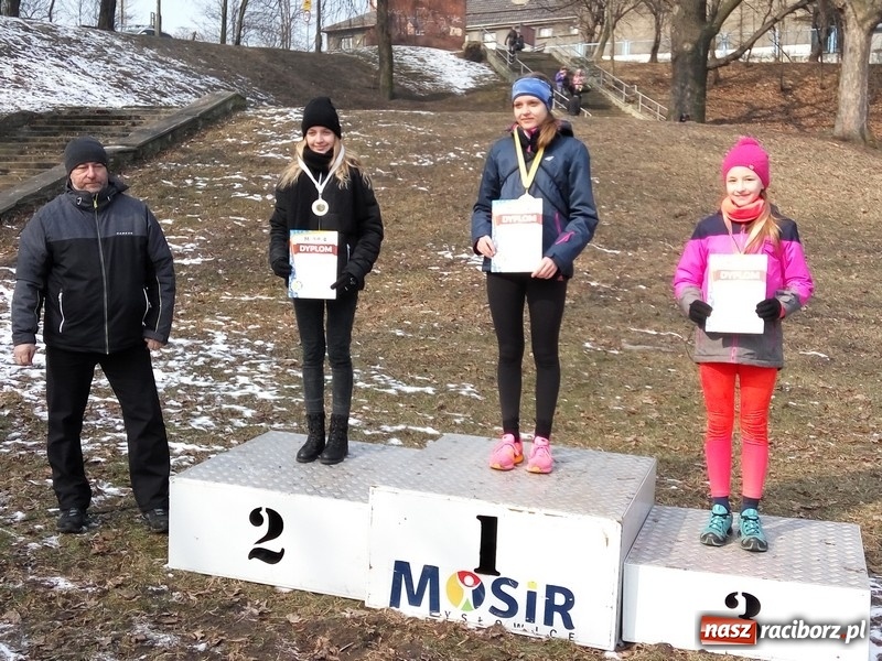 Zdjęcie w galerii na portalu naszraciborz.pl: Biegi przełajowe. Patrycja Rębisz wicemistrzynią Śląska wiadomości z regionu