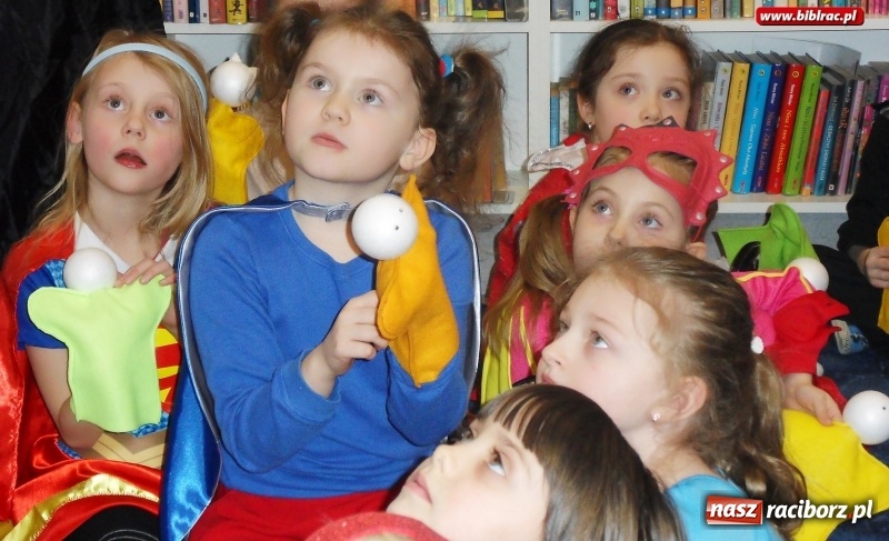 Zdjęcie w galerii na portalu naszraciborz.pl: Co słychać w Filiach bibliotecznych, czyli raport raciborskiej książnicy wiadomości z regionu