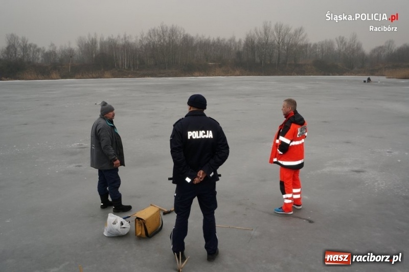 Zdjęcie w galerii na portalu naszraciborz.pl: Dzielnicowi wspólnie z ratownikiem WOPR przeprowadzali kontrole zbiorników wodnych wiadomości z regionu