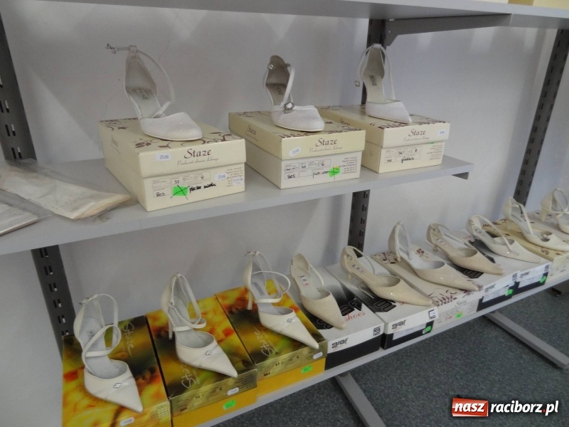 Zdjęcie w galerii na portalu naszraciborz.pl: Komis sukien ślubnych w Rabanie  wiadomości z regionu