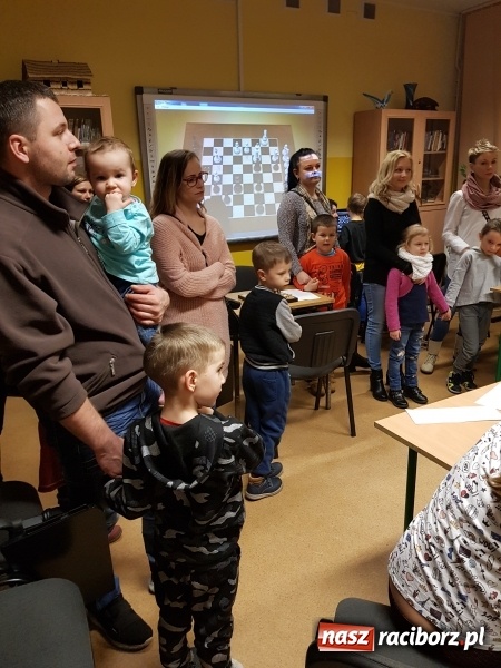 Zdjęcie w galerii na portalu naszraciborz.pl: Dzień otwarty w kuźniańskiej podstawówce wiadomości z regionu