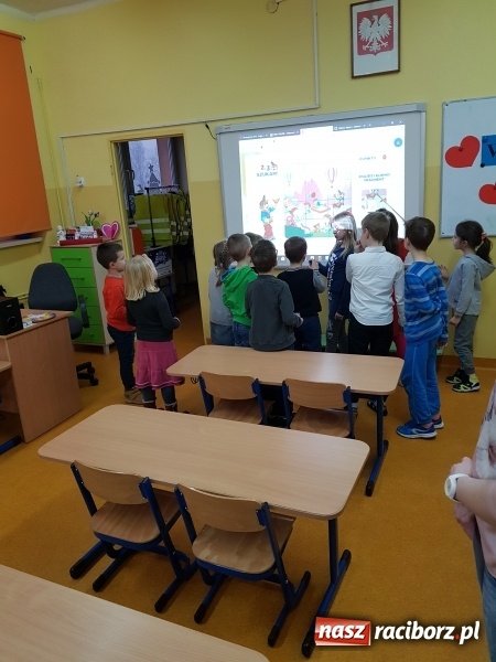 Zdjęcie w galerii na portalu naszraciborz.pl: Dzień otwarty w kuźniańskiej podstawówce wiadomości z regionu