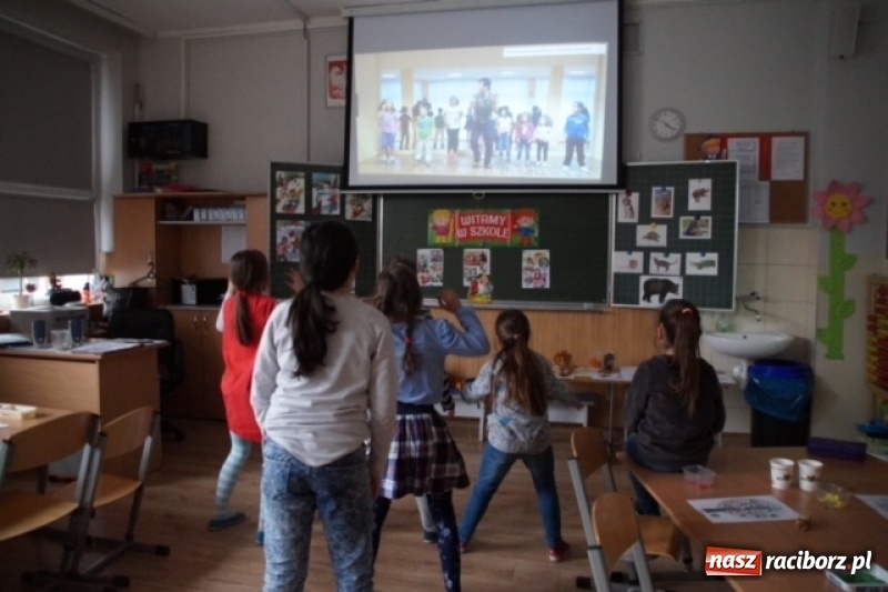 Zdjęcie w galerii na portalu naszraciborz.pl: Dzień Otwartych Drzwi w szkole na Ostrogu wiadomości z regionu