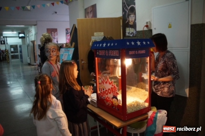 Zdjęcie w galerii na portalu naszraciborz.pl: Dzień Otwartych Drzwi w szkole na Ostrogu wiadomości z regionu