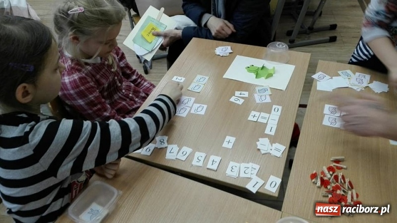 Zdjęcie w galerii na portalu naszraciborz.pl: Dzień Otwartych Drzwi w szkole na Ostrogu wiadomości z regionu