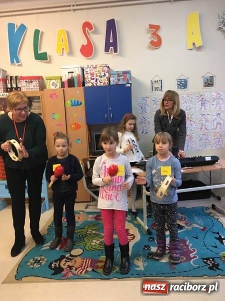 Zdjęcie w galerii na portalu naszraciborz.pl: Dzień Otwartych Drzwi w szkole na Ostrogu wiadomości z regionu