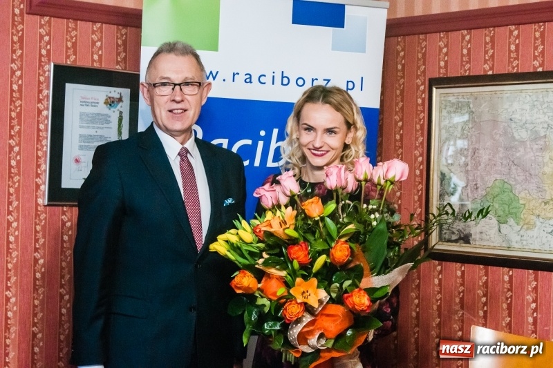 Zdjęcie w galerii na portalu naszraciborz.pl: Justyna Święty-Ersetic: W Berlinie chciałabym usłyszeć dwa Mazurki Dąbrowskiego wiadomości z regionu