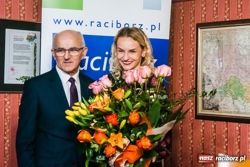 Zdjęcie w galerii na portalu naszraciborz.pl: Justyna Święty-Ersetic: W Berlinie chciałabym usłyszeć dwa Mazurki Dąbrowskiego wiadomości z regionu