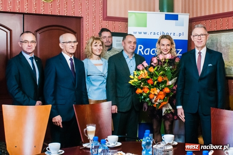 Zdjęcie w galerii na portalu naszraciborz.pl: Justyna Święty-Ersetic: W Berlinie chciałabym usłyszeć dwa Mazurki Dąbrowskiego wiadomości z regionu