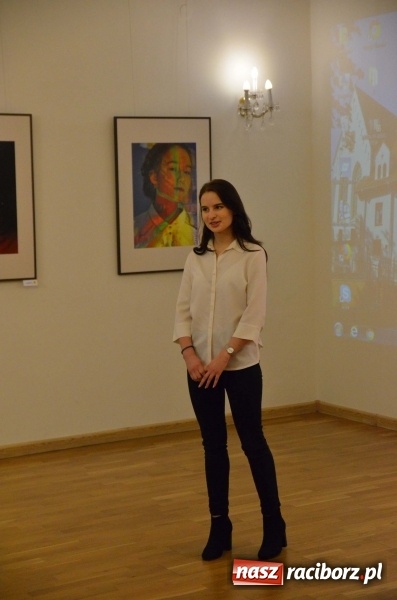 Zdjęcie w galerii na portalu naszraciborz.pl: Kobieta zmienną jest - nowa wystawa na zamku  wiadomości z regionu