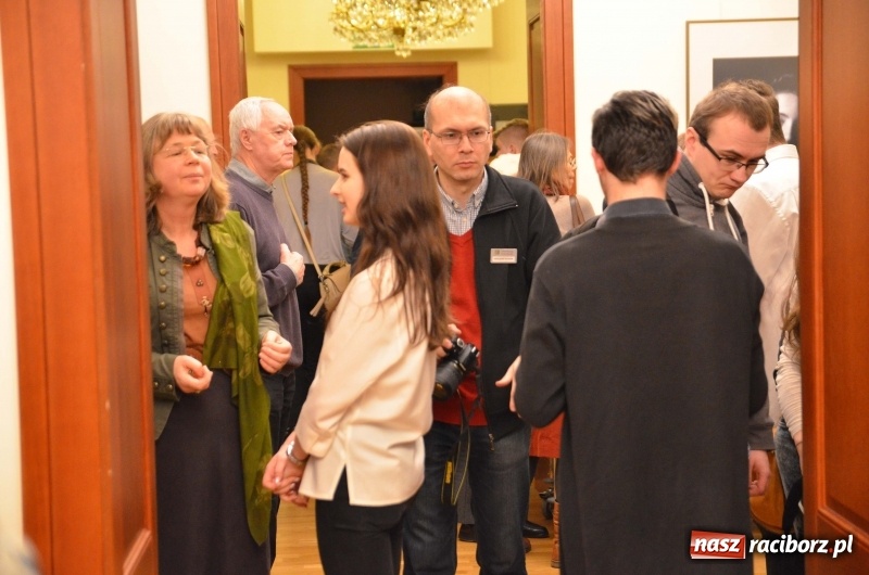 Zdjęcie w galerii na portalu naszraciborz.pl: Kobieta zmienną jest - nowa wystawa na zamku  wiadomości z regionu